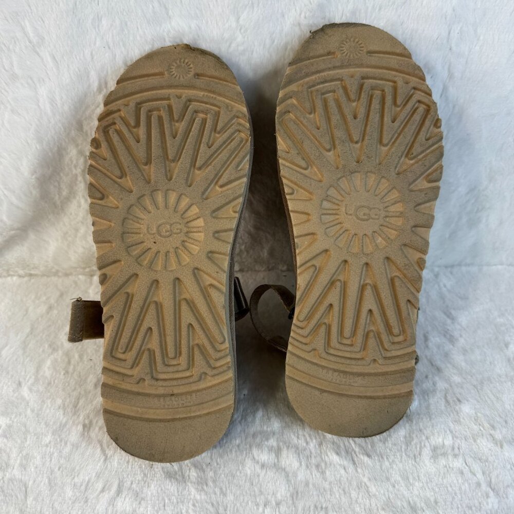UGG Suede Slingback Slip-On Adjustable Strap Clogs Size 7 Beige Goldenstar Sand - Picture 8 of 8